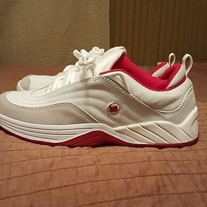 Sz9 Dc Williams slim red/white uesd